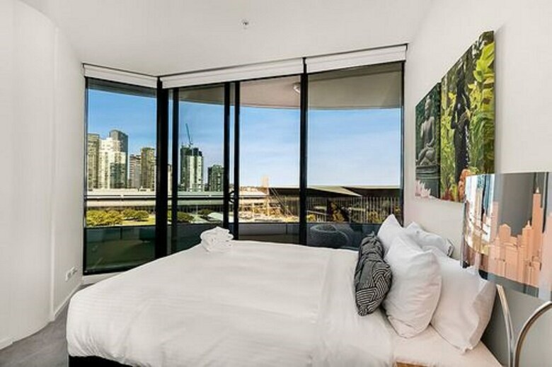 Melbourne Holiday Apartments Flinders Wharf