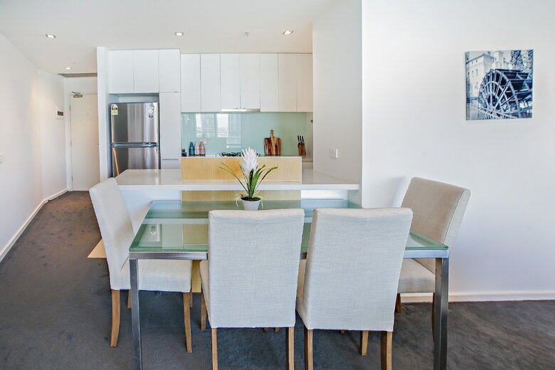 Melbourne Holiday Apartments Flinders Wharf