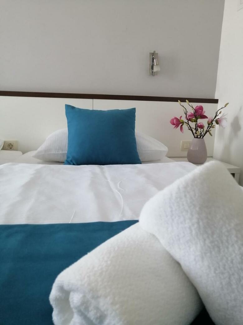 Hotel Dina
