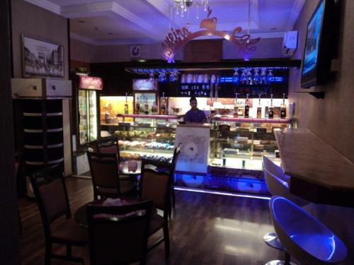 Manam Hotel Apartments