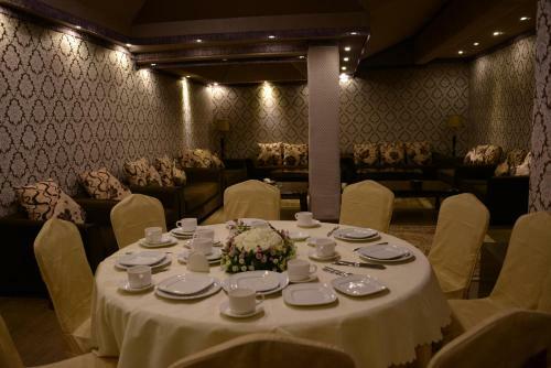 Manam Hotel Apartments