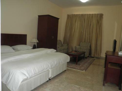Apartamentos Hamasa Plaza Hotel