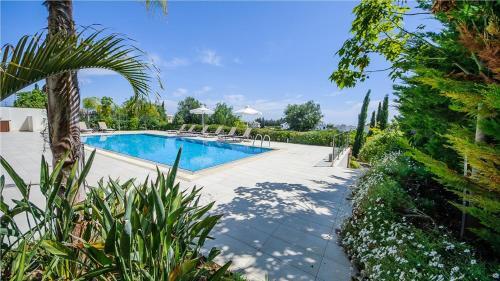 Rent Private Villa 069