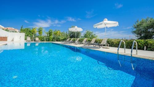 Rent Private Villa 069