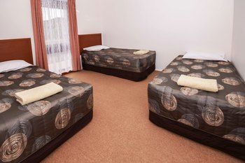 Motel River Country Inn