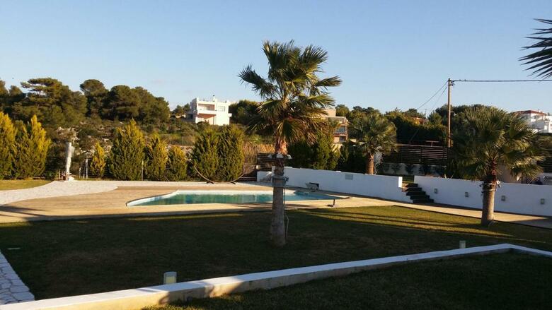 Villa Reveli Estate