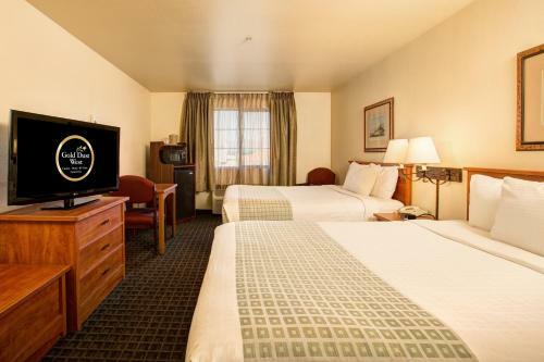 Hotel Gold Dust West