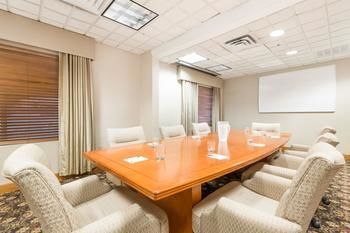 Hotel Wingate Inn - Dfw North
