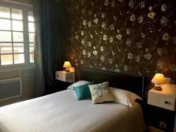 Hotel Logis La Thomasse