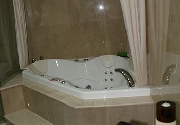 Grand Pasundan Convention Hotel