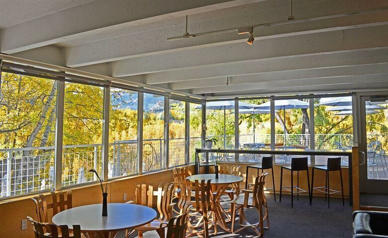 Hotel Aspen Meadows Resort