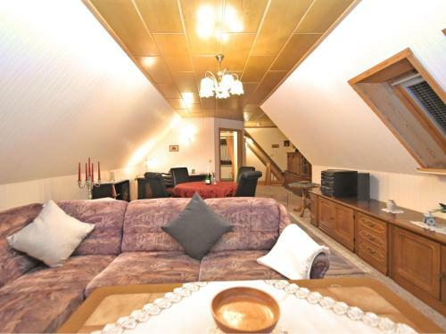 Cozy Apartment In Wienrode With Pond