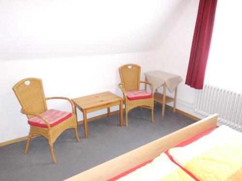 Comfortable Apartment In Langewiese With Private Garden