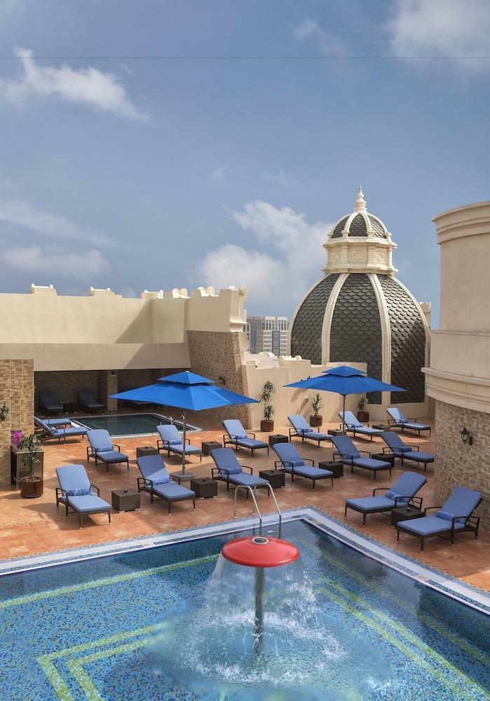 Royal Rose Hotel
