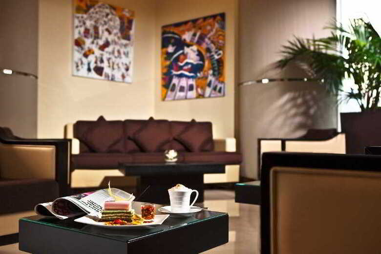 Cristal Hotel Abu Dhabi
