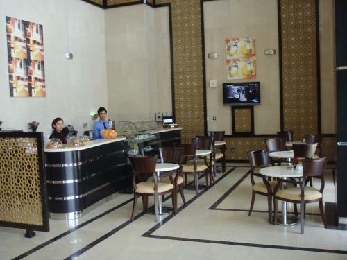 Paragon Hotel