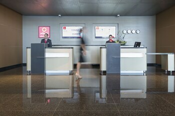 Aparthotel Adagio Abu Dhabi Al Bustan