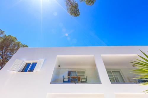 Apartamentos Pinos Playa - Formentera Break