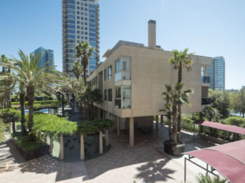 Rent Top Apartments Beach-diagonal Mar