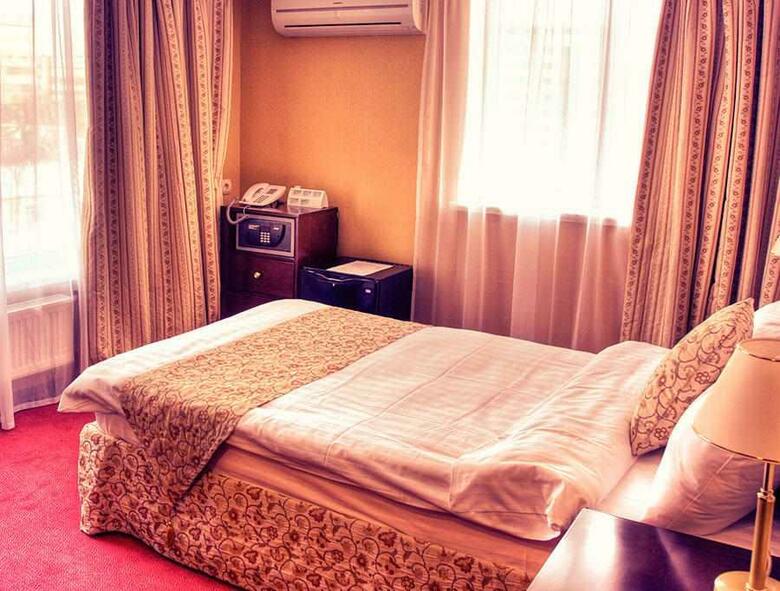 Mandarin Moscow Hotel