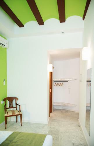 Hotel Adhoc Carmen