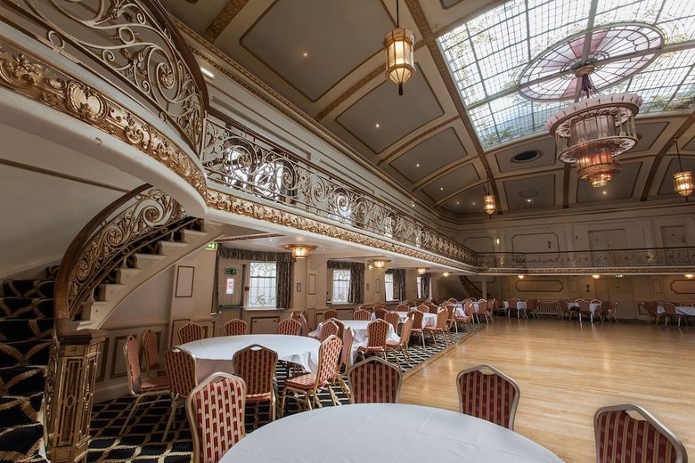 Prince Of Wales Hotel