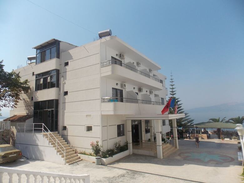 Hotel Kompleks Joni