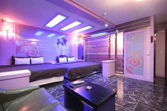Hotel 2ne1