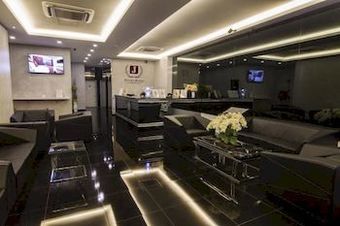 J Suites Hotel