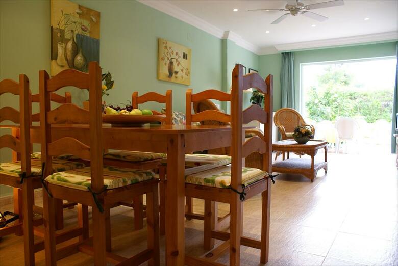 Apartamentos Hamilton Court