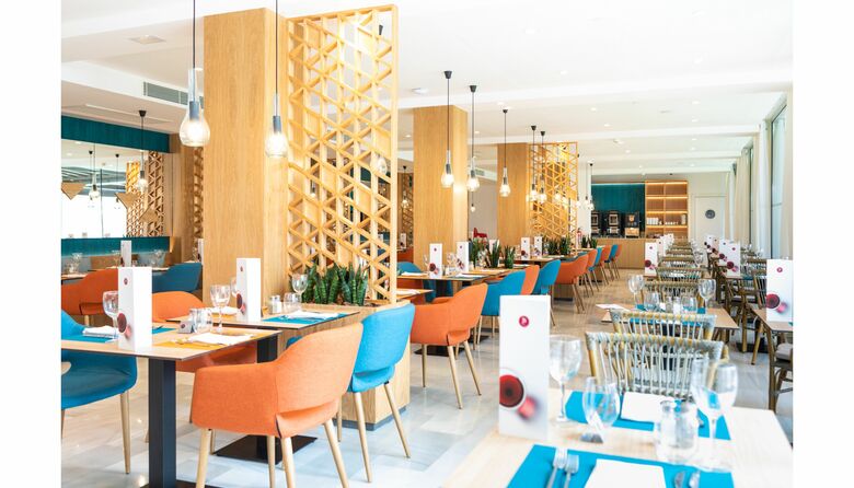 Js Yate Hotel