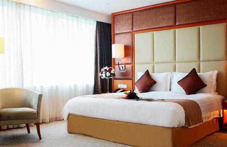 Hotel Pullman Skyway
