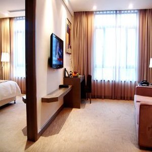 Hotel Ramada Plaza Caohejing