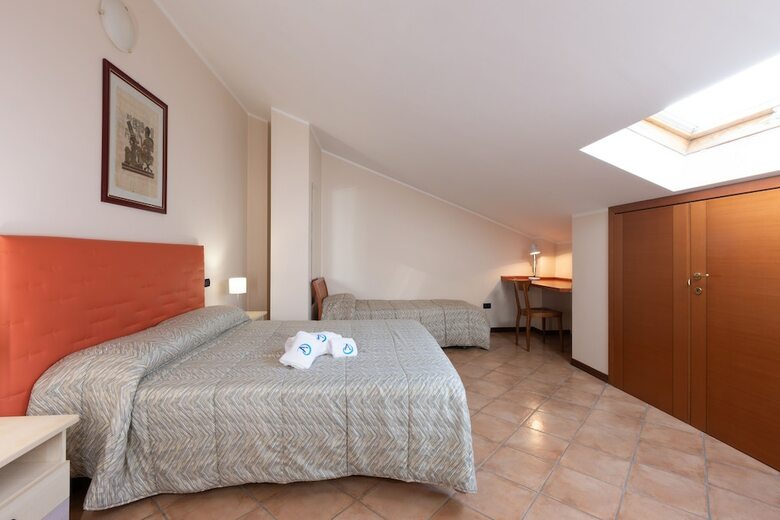 Azzurro Residence Hotel