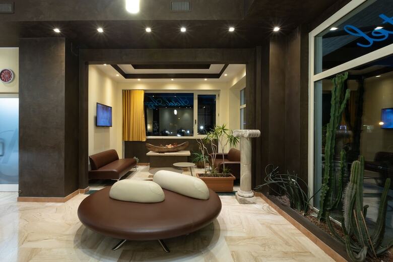 Azzurro Residence Hotel
