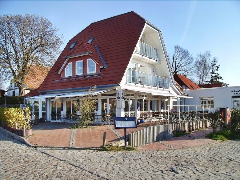 Hostal Pension Mola
