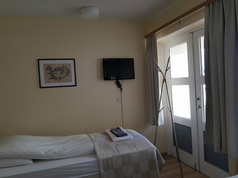 Hostal Guesthouse Hvammur