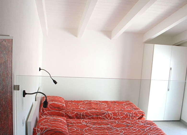 Hostal Iride Guest House
