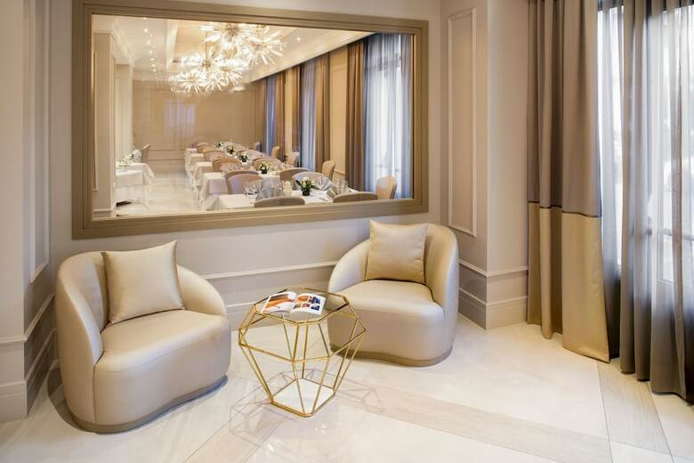 Hotel Dei Fiori - Spa E Ristorante