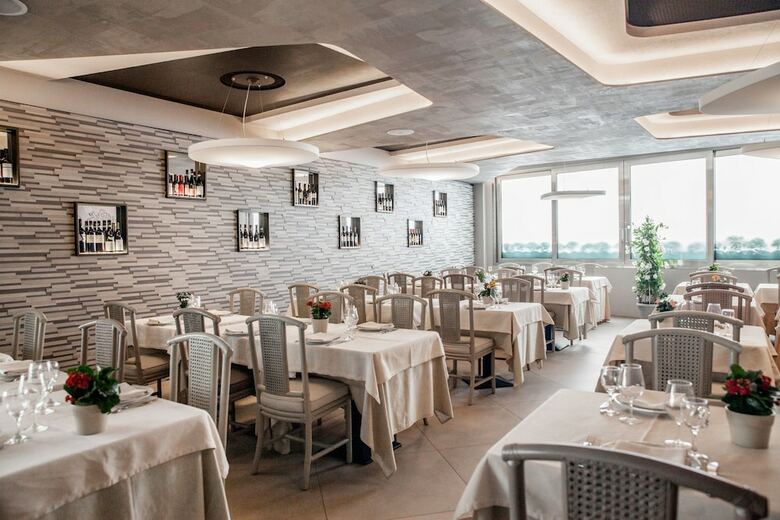 Hotel Dei Fiori - Spa E Ristorante
