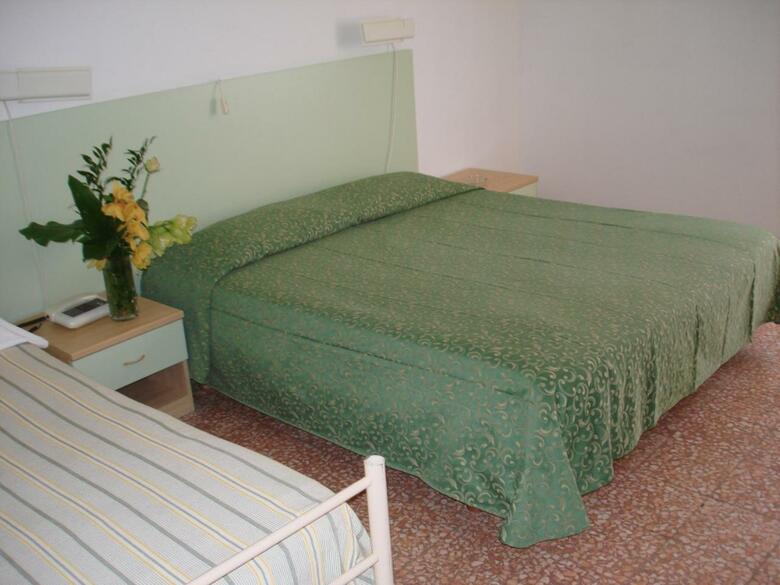 Hotel Mignon