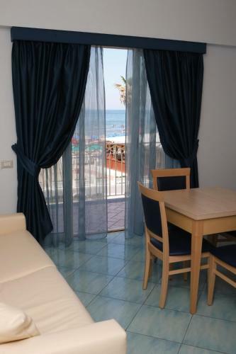 Hostal Venustas Park Hotel