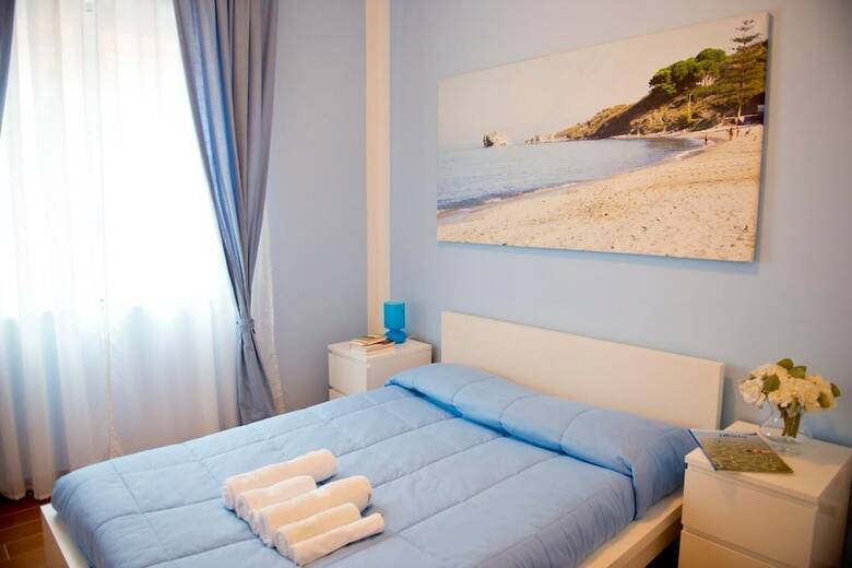 Hostal I Delfini