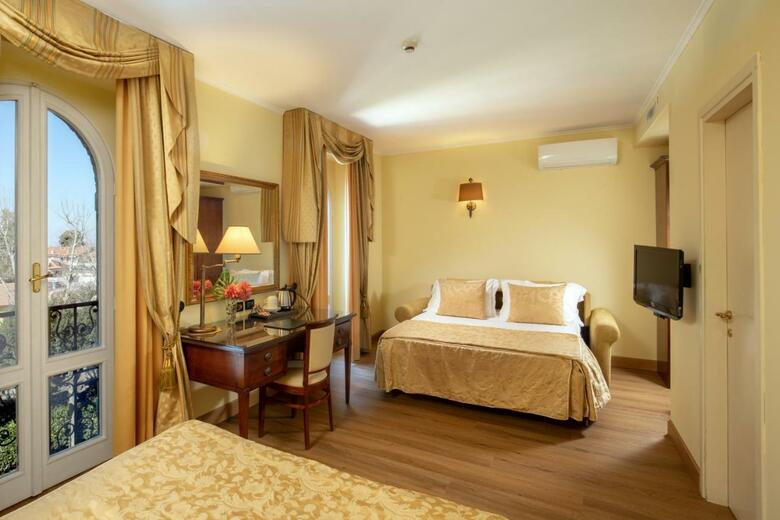 Hotel Verdeborgo