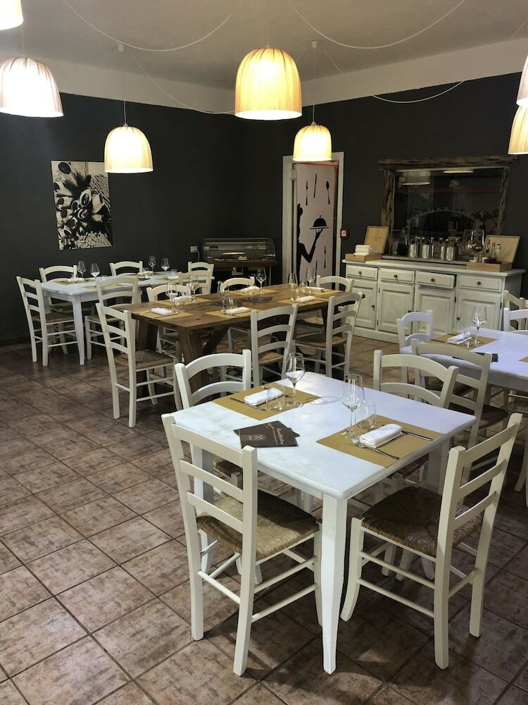 Green Gallery Hotel And Restaurant
