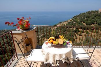 Marulivo Hotel
