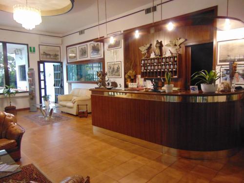 Hotel Call� 2
