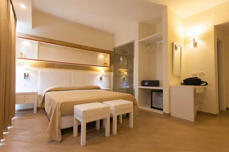 Hotel Costazzurra