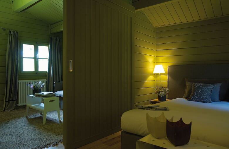 Hotel H�tel Village