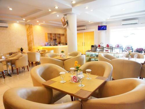 Hotel Maven Fatmawati